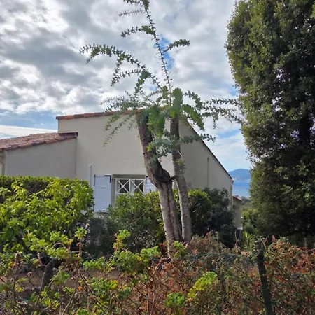 Maison Vue * Porticcio (Corsica)