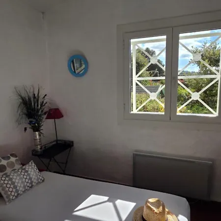 Maison Vue * Porticcio (Corsica)