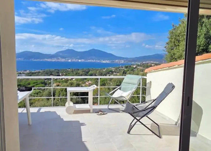 Maison Vue * Porticcio (Corsica)